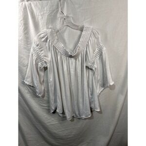 Jenifer Lopez Off Shoulder Crochet Trim Peasant Blouse Top